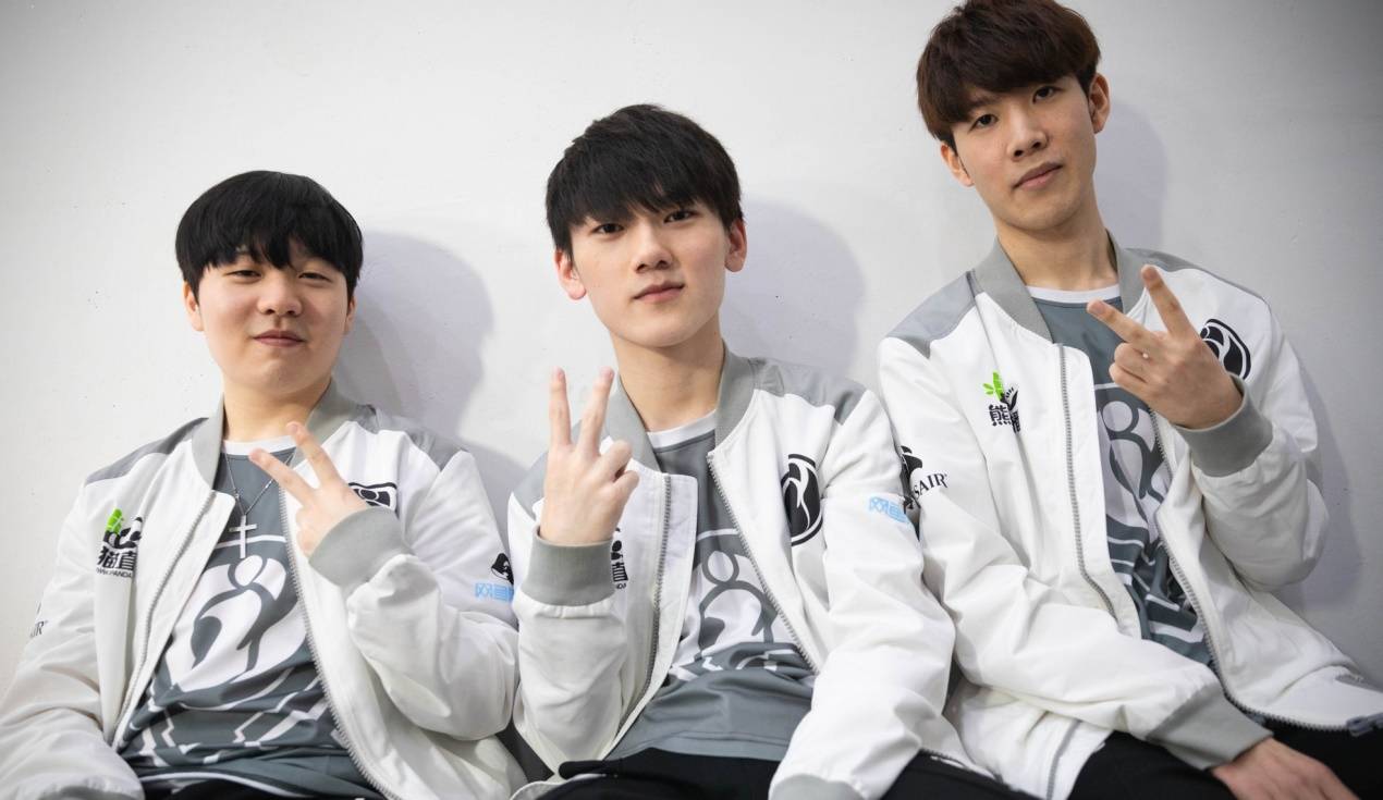 留下空白 留下空白