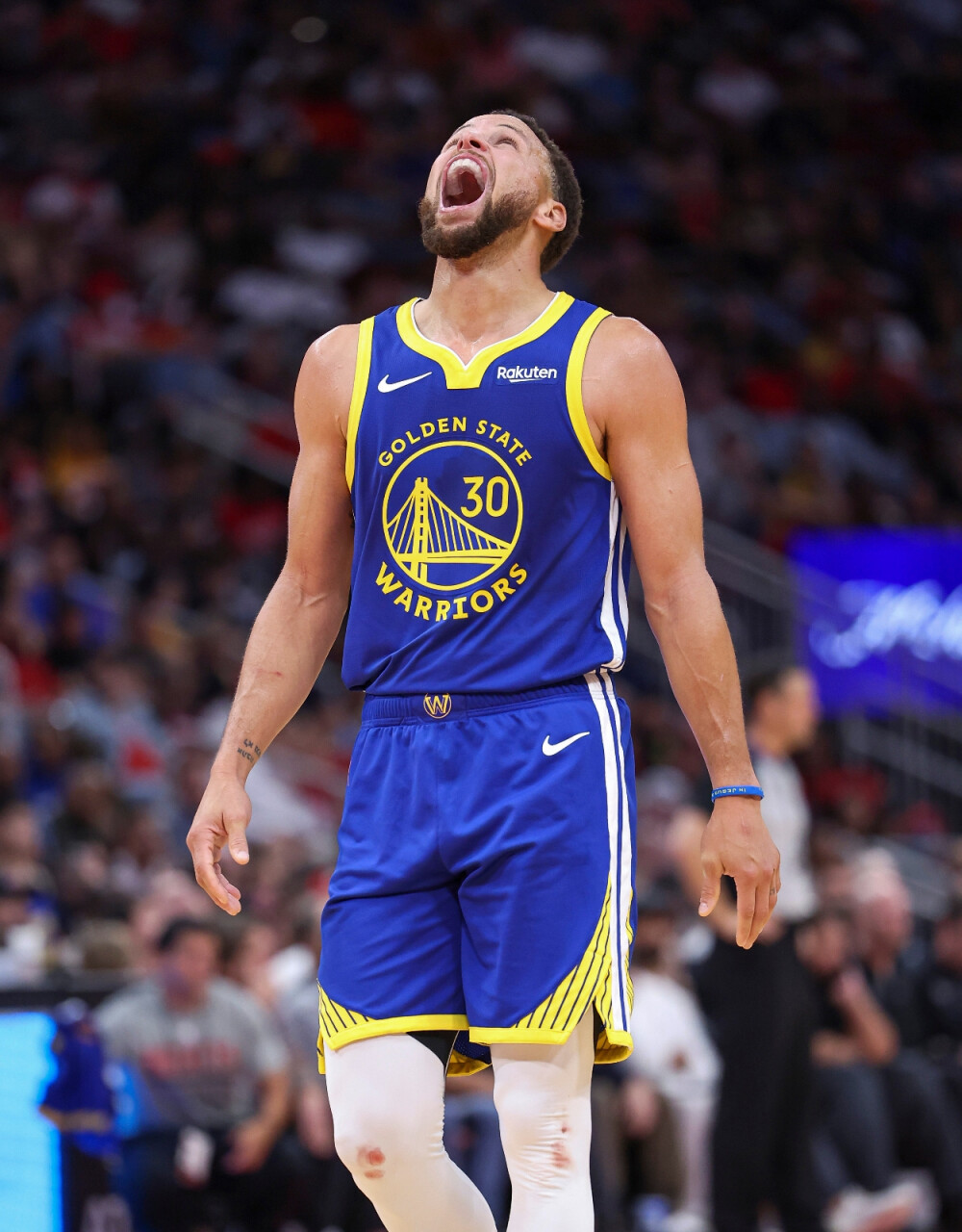 尤其是在面 尤其是在面