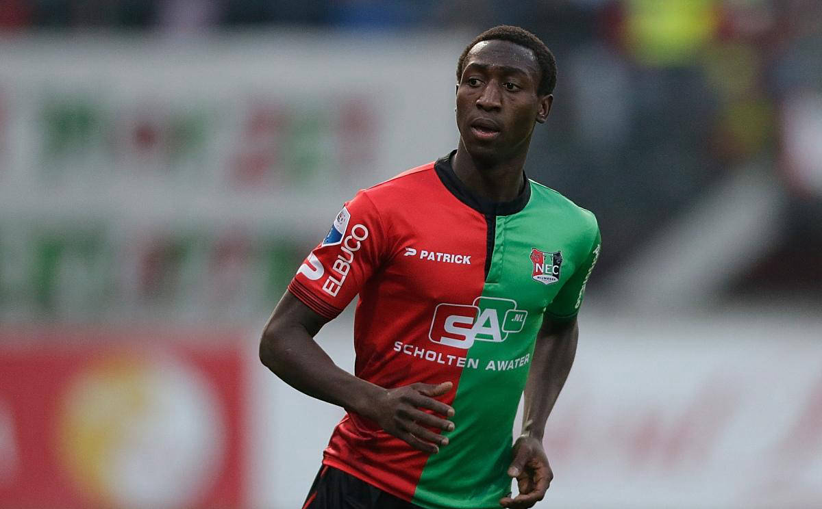 攻的一大支 攻的一大支